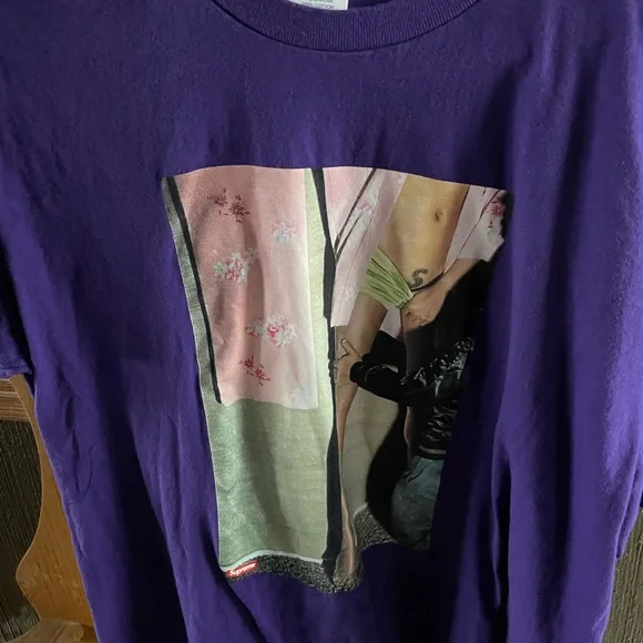Supreme purple T - Picture 3 of 4